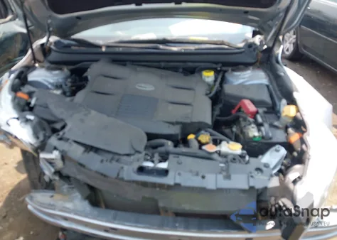 2017 Subaru Outback 3.6R Limited из США, поврежденный, VIN 4S4BSENC6H3345123